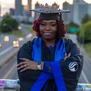 Meet your Posher, Tiara